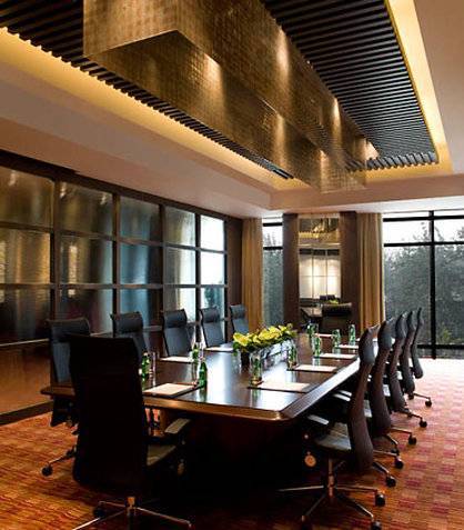 Courtyard By Marriott Northeast Hotel 4*