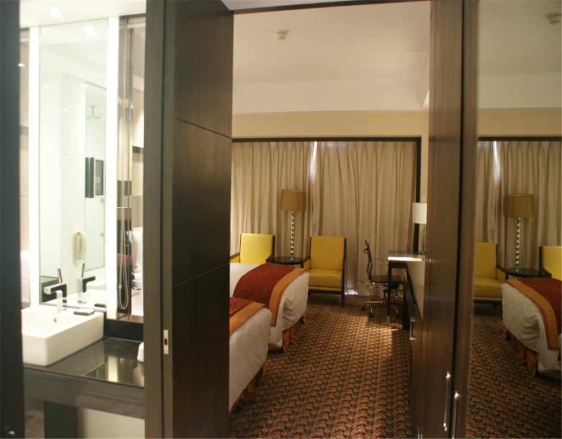 Courtyard By Marriott Northeast 4*
