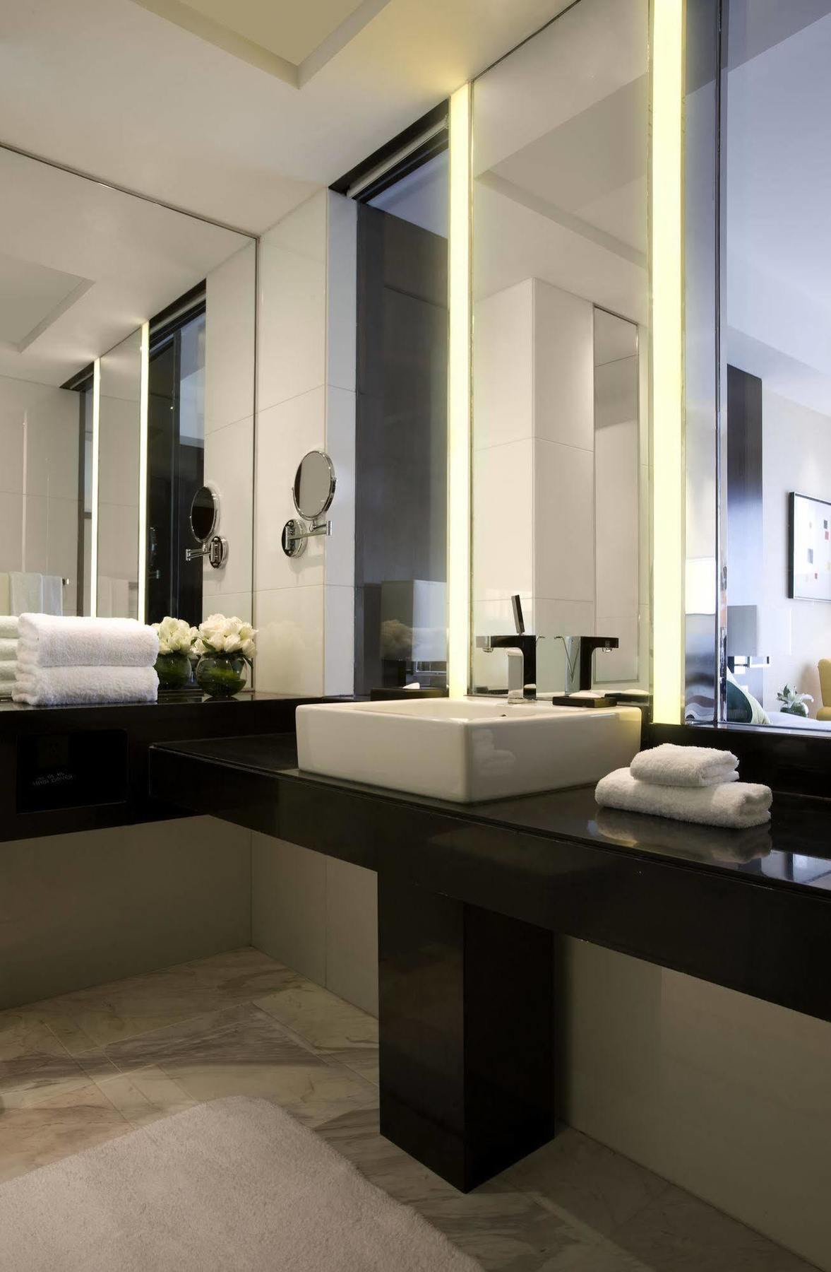 Courtyard By Marriott Northeast Hotel Beijing